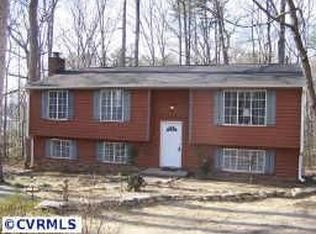 13328 Thornridge Ln, Midlothian, VA 23112