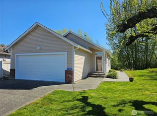 1250 Fenske Ln, Burlington, WA 98233