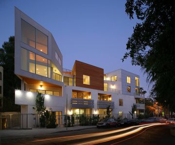 6683 Franklin Ave APT 8, Los Angeles, CA, 90028