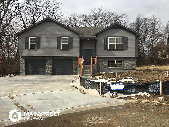 1st image of 2802 N 100th St