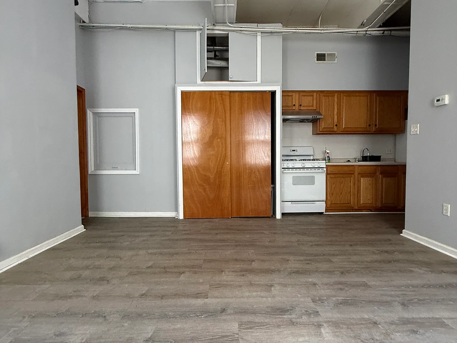 1011 Cherry St — Photo 2