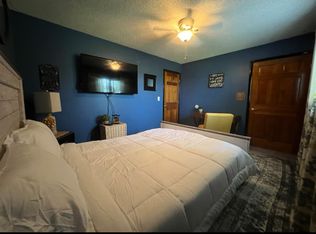 275 Maple Rd, Williamsville, NY 14221