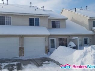 872 Ferdinand Dr, Shakopee, MN 55379