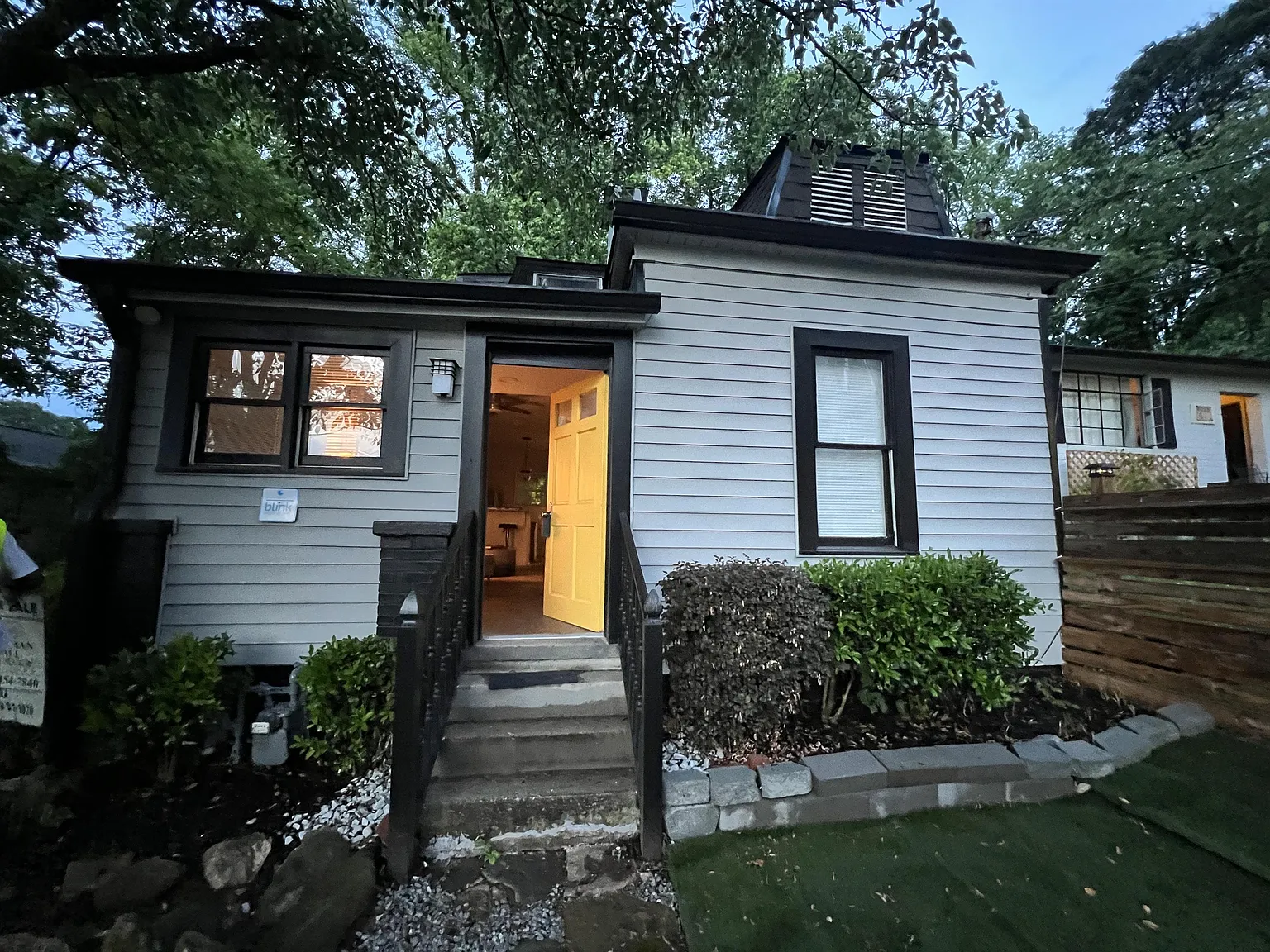 1077 Hampton Street NW - 1 — Photo 2