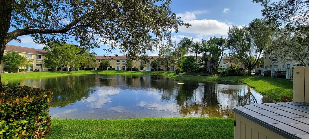 3 bed, 1536 sqft, $2,775 — Photo 3