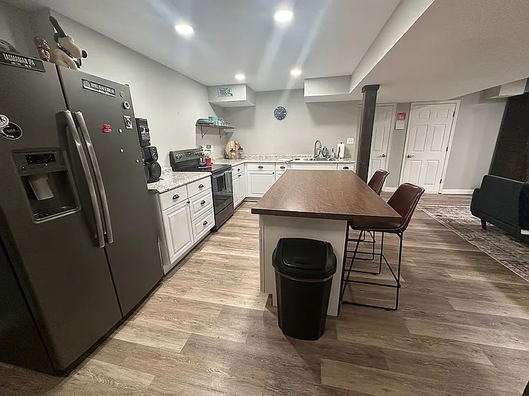 1159 Lancaster Dr #1 — Photo 13