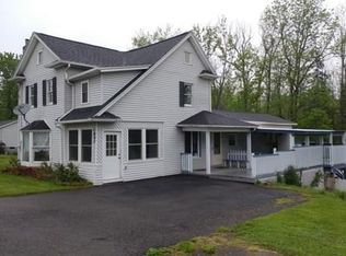 1882 Division St, Palmyra, NY 14522