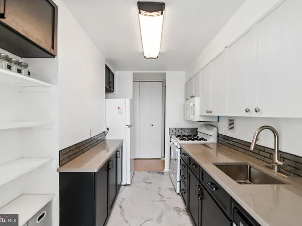3600 Conshohocken Ave APT 1502, Philadelphia, PA 19131