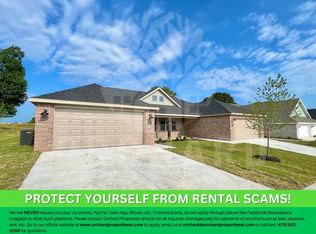 527 Bradford Dr #B, Springdale, AR 72762