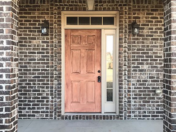 3rd image of 1068 Willow Cir