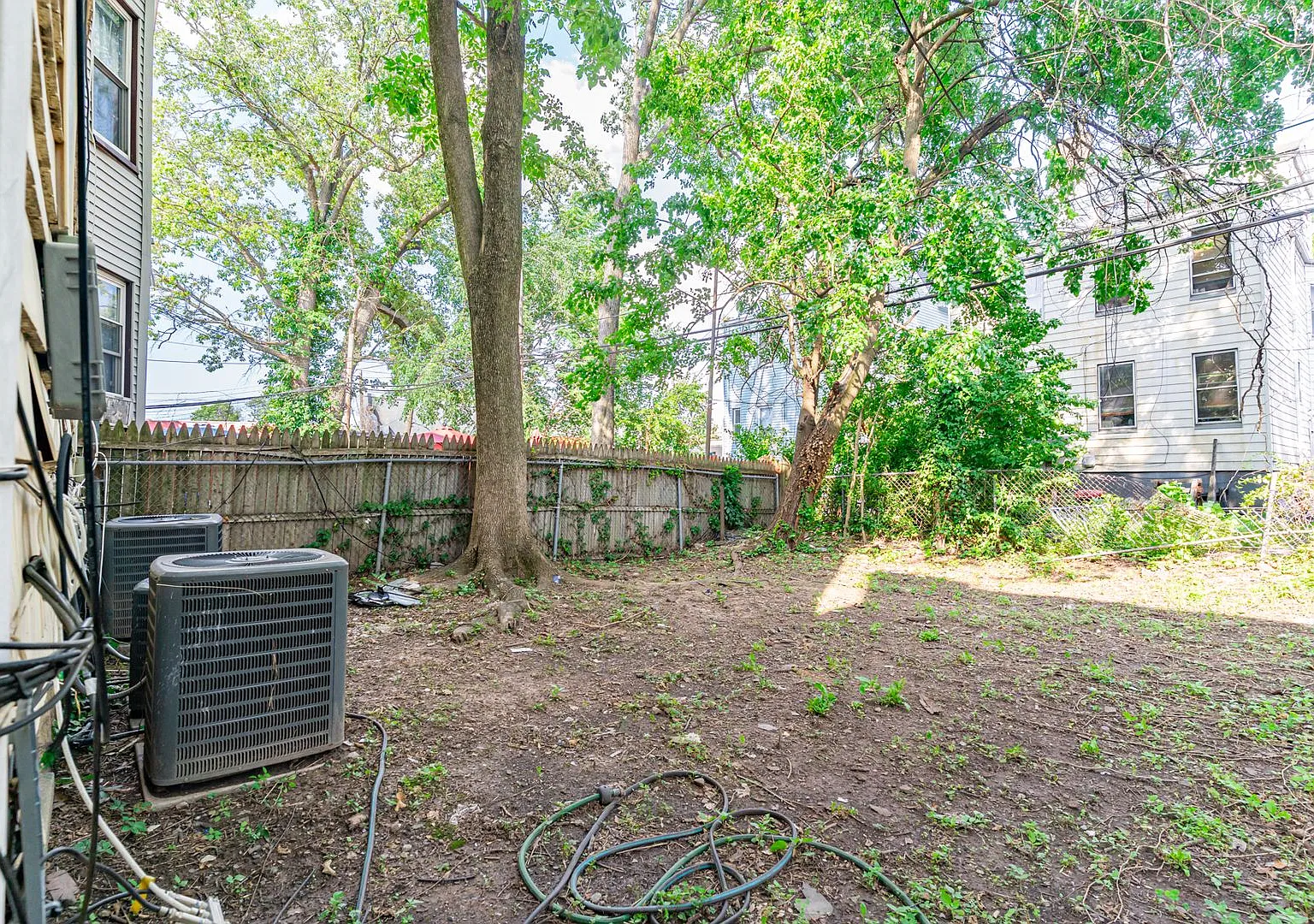 240 Halsted Street — Photo 3