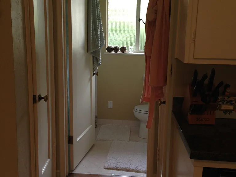 2465 Hilgard Ave #3 — Photo 10