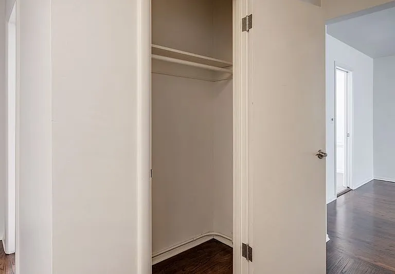 2000 Greenwich St #9 — Photo 12