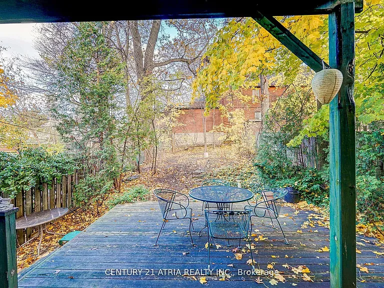 397 Parkside Dr — Photo 31
