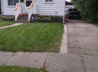 205 E Gier St, Lansing, MI 48906