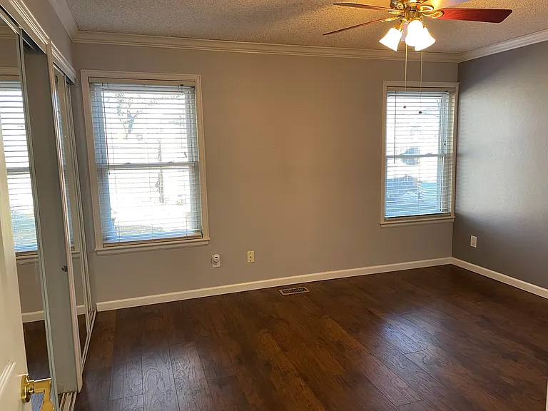 7807 S Windermere Cir — Photo 17