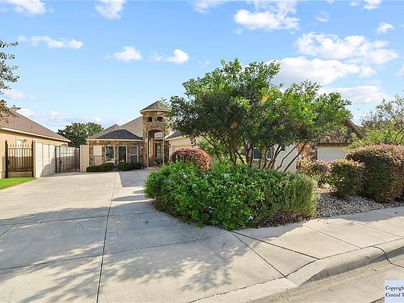 2nd image of 2626 Wilderness Way