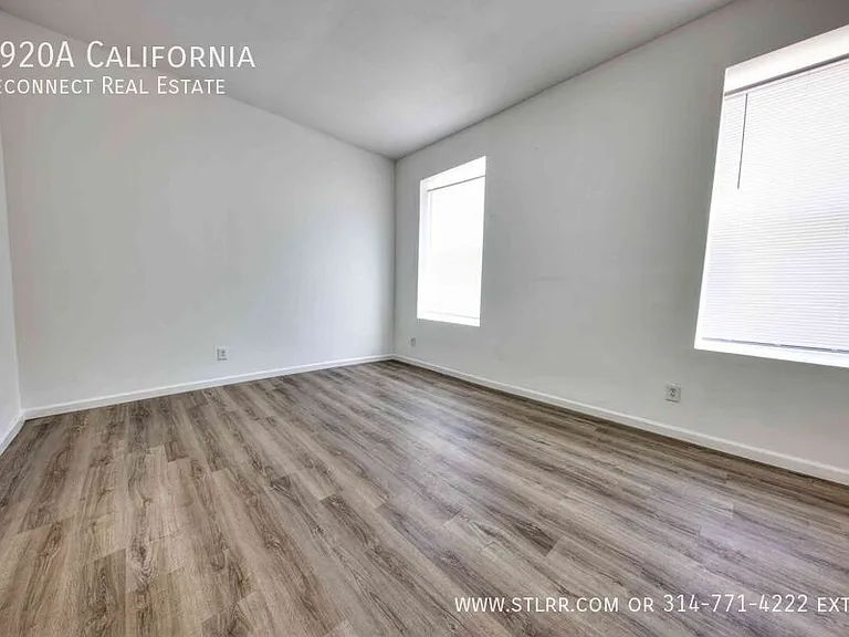 3920A California Ave — Photo 6