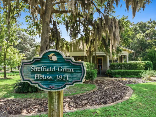 208 Bartlett St, Saint Marys, GA 31558