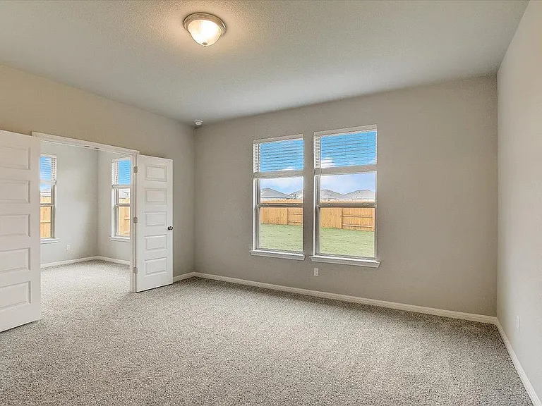 108 Peruvian Ln — Photo 25