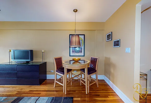 Sold by Dorsa Group | media 21