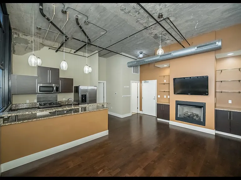 4100 Forest Park Ave #226 — Photo 14