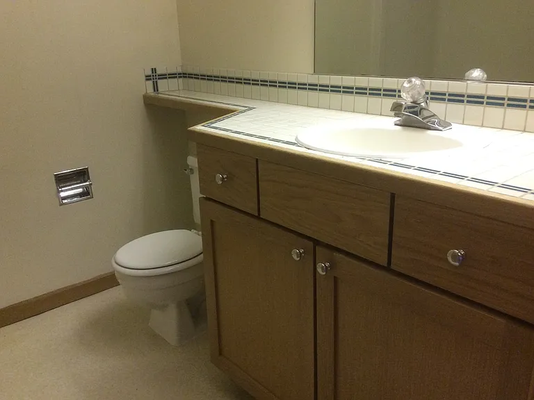 4980 S Landing Dr #204 — Photo 9