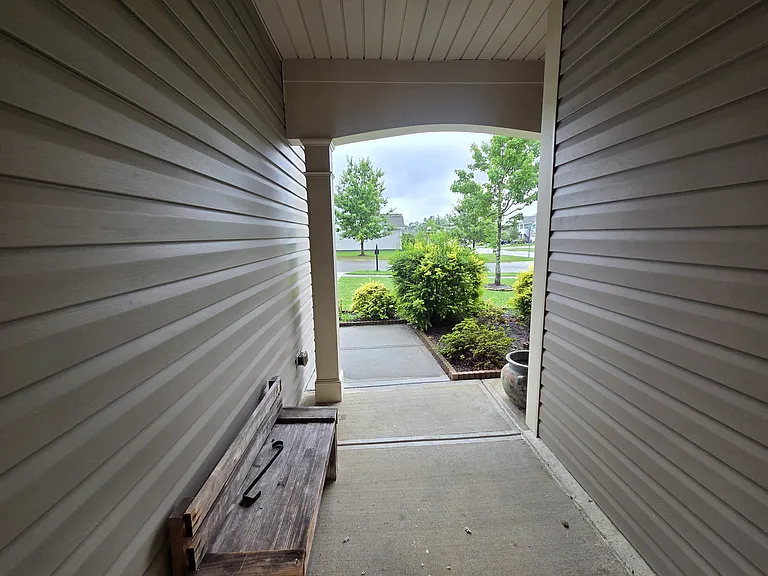 1301 Chimney Ridge Dr — Photo 29