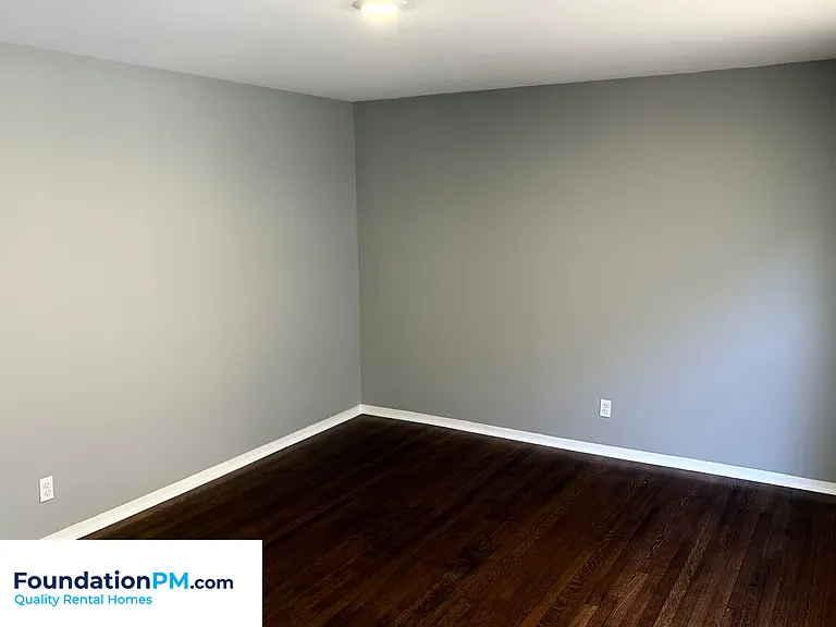 5051 Tulane Rd — Photo 6