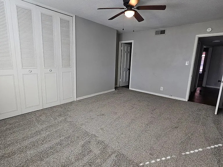 Woodward Park Apartments — Photo 43