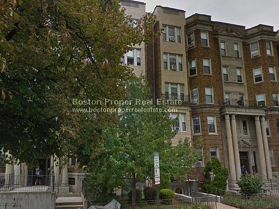 2nd image of 1111 Boylston St APT 29