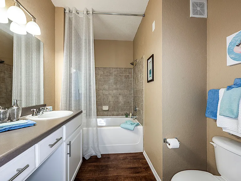 Villas at Gateway — Photo 10