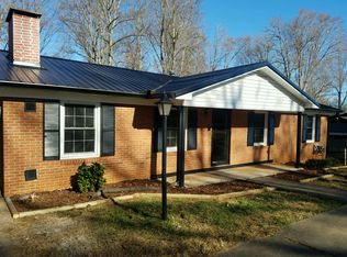 325 S Toria Dr, Statesville, NC 28625