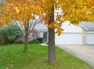 59255 Spearmint Ct, South Bend, IN