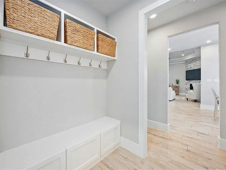 33510 Walnut Xing — Photo 14
