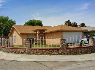 5817 Ridge Dr, Santa Teresa, NM 88008