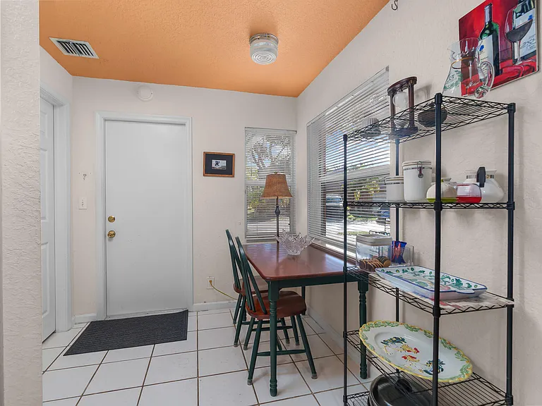 5260 Grande Palm Cir — Photo 10