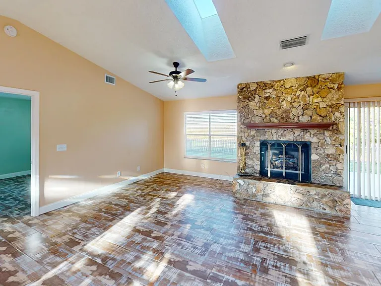 2219 Umbrella Tree Dr #1 — Photo 18