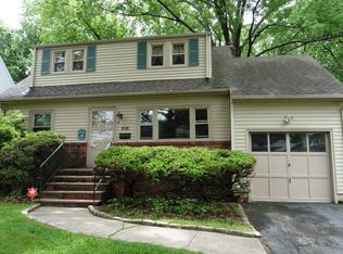 916 Galloping Hill Rd, Union, NJ 07083