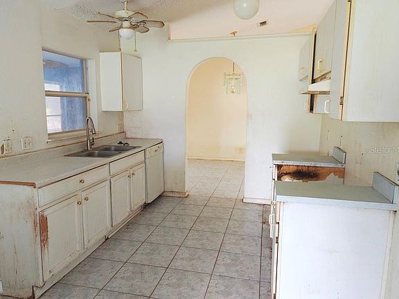4th image of 959 GASCONY COURT