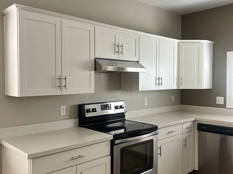7500 E Deer Valley Rd #42 — Photo 2