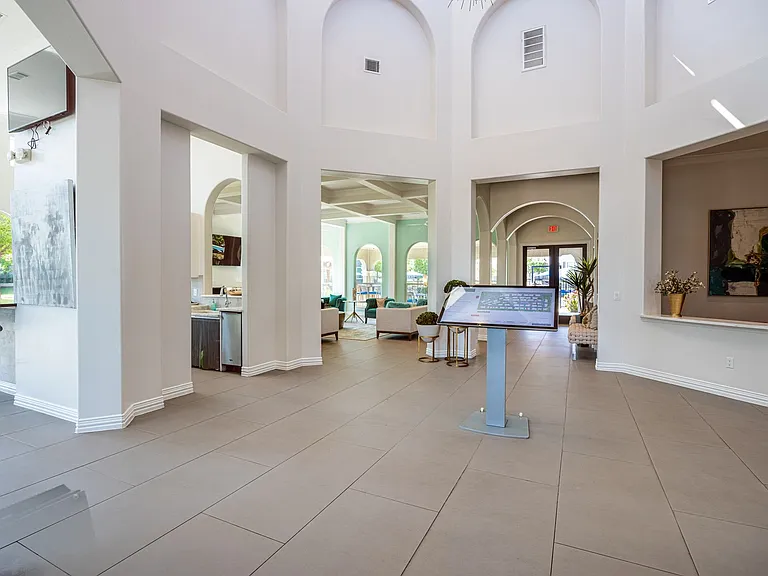 Travesia Apartments — Photo 11