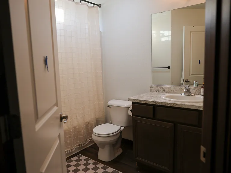 1815 Scott St #A — Photo 12