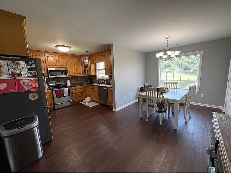 127 Tine Ln — Photo 3