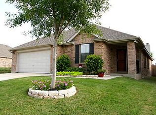 3904 Long Hollow Rd, Roanoke, TX 76262