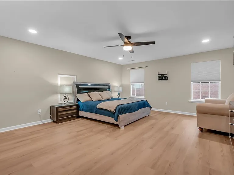 6000 Thrush Ct — Photo 33