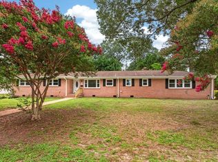 404 Ella Taylor Rd, Yorktown, VA 23692