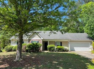 140 Longstreet Cir, Oxford, GA 30054