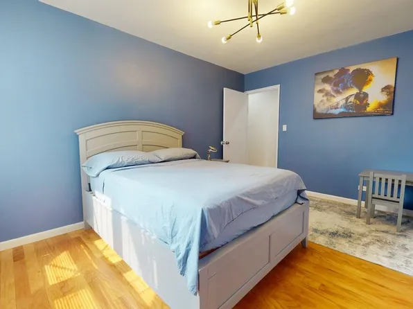 67-40 Booth Street image 29 of 40