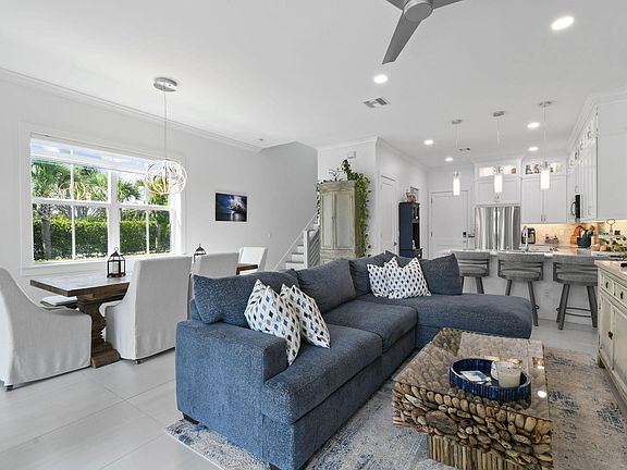 2nd image of 4707 SE Manatee Way